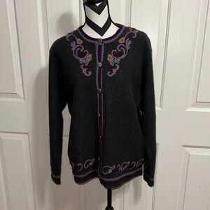 Vrikke Norwegian Wool Vintage Embroidered Gray and Purple Women's Cardigan